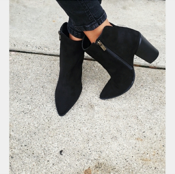 🆕️Apple Picking Collection// Black bootie - Picture 7 of 8